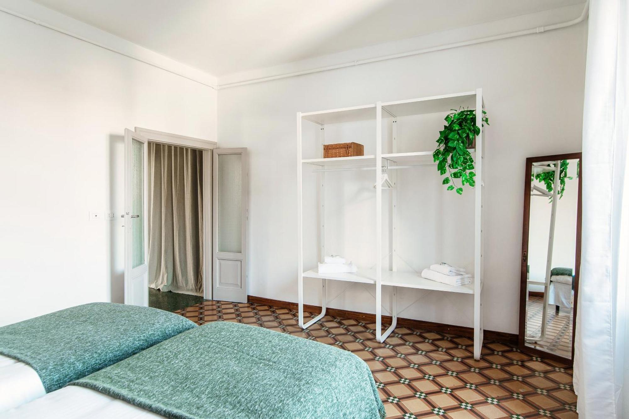 Stella Apartment By Quokka 360 - Past And Present In Como Exterior photo
